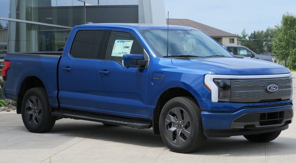 2022 Ford F 150 Lightning Lariat In Atlas Blue Metallic Front Right 08 06 2022